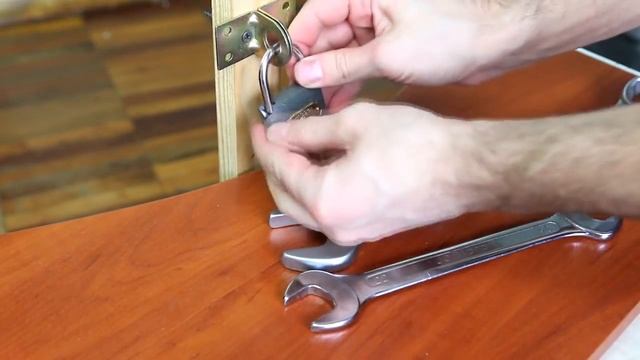 Пробуем открыть замок ключем смотреть онлайн
