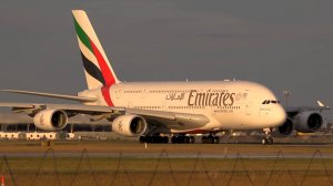 Самолеты для детей ✈️ | Взлетная полоса интересно