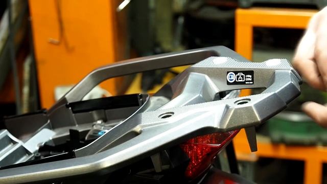 Honda Africa Twin CRF1000L (2018)  Pannier Rack And Cases From MG
