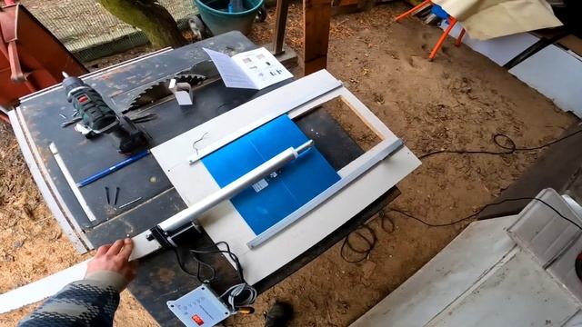 #chicken 🐓🦆🦃 Automatyczne otwieranie kurnika. System na siłowniku. смотреть онлайн