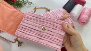 Видео обзор .Сумочка вышитая на канве ленточным шнуром .
#рукоделие