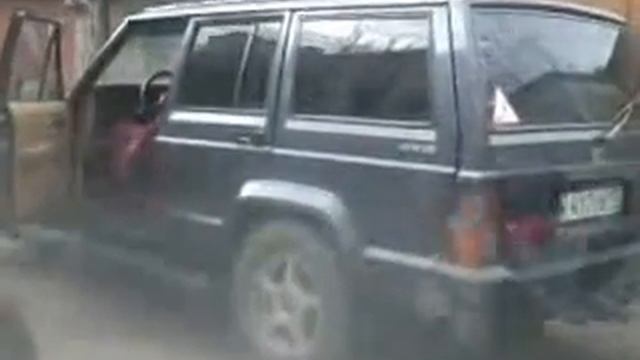 Бабуся у которой нет сил стоять в очереди на почте смотреть онлайн