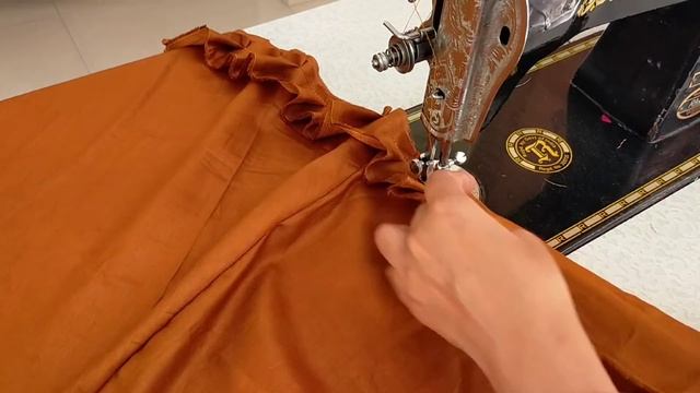 Petticoat cutting stitching | how to cut and stitch petticoat | 4 Kali Petticoat Cutting stitching смотреть онлайн