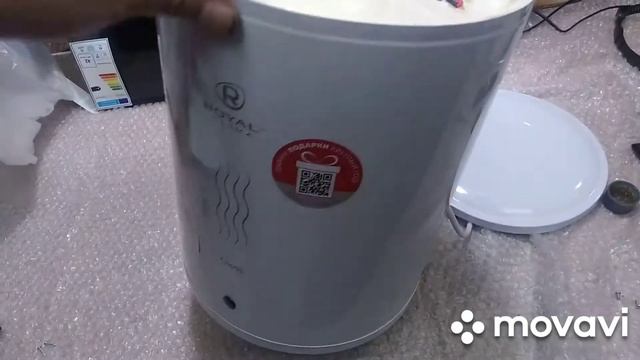 Royal Clima RWH-TS10-RS где находится аварийный термостат... смотреть онлайн