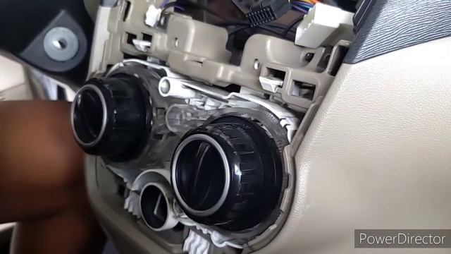 Aircon Panel Light Replacement смотреть онлайн