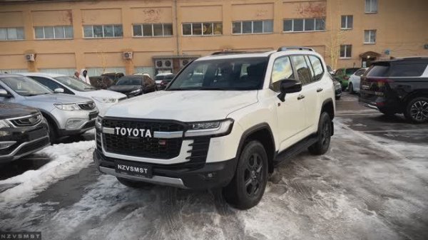 Land Cruiser 300 GR Sport