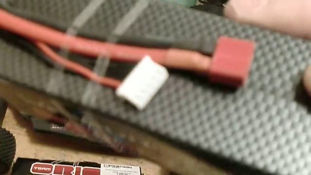 Kyosho VE Team Orion - Carbon PRO 6400-90c (14.8v) Lipo Battery / Deans смотреть онлайн