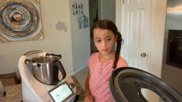 Thermomix TM6 Vanilla Pudding. German recipe Translated in English. смотреть онлайн