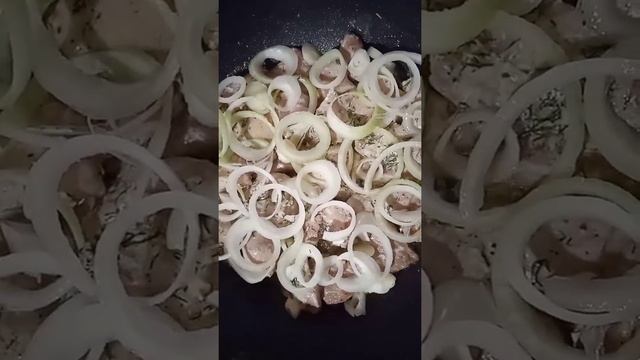 Я готовлю мясо по-французски в сковороде-вок Polaris PRO collection-28W смотреть онлайн
