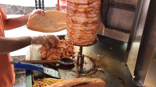 Turkish Food A day in a Turkish doner kebab shop Turkish doner kebab смотреть онлайн