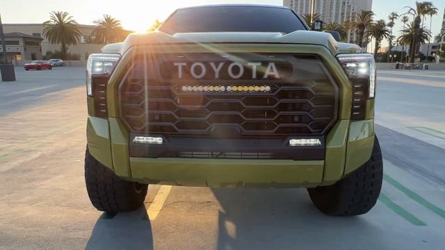 THE TUNDRA GETS MORE WRAP!! смотреть онлайн