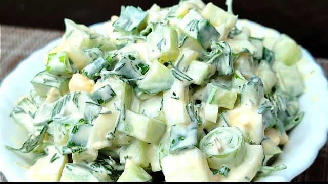 Лёгкий салат на ужин. Худеем вкусно. Весенний салат. смотреть онлайн