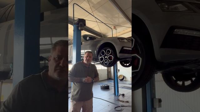 Skoda Octavia RS Typ 5E Tieferlegung mittels H&R Sportfedern 28833-3 смотреть онлайн