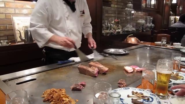 Real Kobe beef teppanyaki Steak Land restaurant Kobe, Hyogo, Japan смотреть онлайн