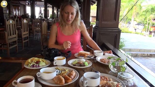 Видео путешествия в деталях. Азия.157.Завтрак. Perhentian Island Resort. Malaysia. смотреть онлайн