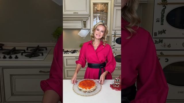 Нарядный аппетитный блинный торт к новогоднему столу! 🎄 смотреть онлайн