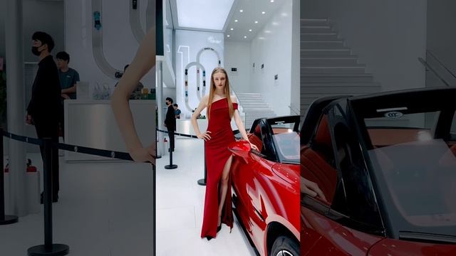 Прекрасное с прекрасным (MG Cyberster) смотреть онлайн