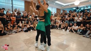 Pablo y Raquel - Dos de mi - JR Mic bachata workshop bailando en Madrid Esencia Festival 2024