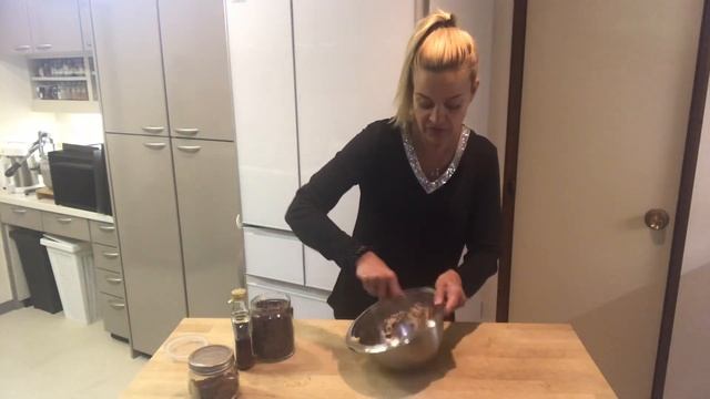 Raw Vegan Coconut Pancakes. ロービーガン Zen Lady Tokyo Japan смотреть онлайн