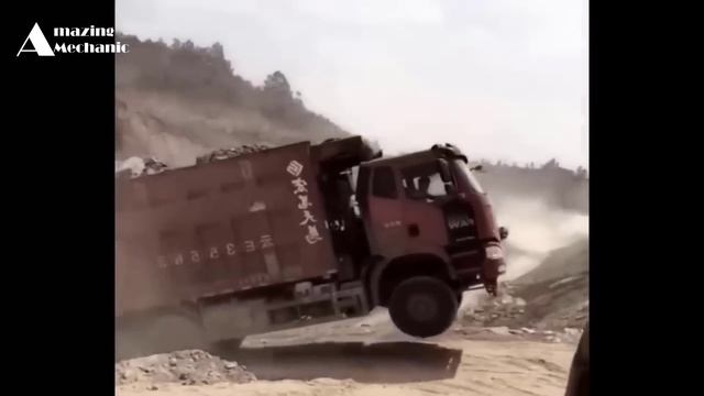Dangerous Fastest Idiots Truck Heavy Equipment Fails Climbing, Heavy Duty Truck Fails Idiots At Wor
