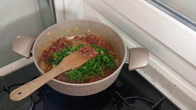ÇOCUKLARIN BİLE ÇOK SEVEREK YİYECEĞİ ÇOK LEZZETLİ ISPANAK YEMEĞİ TARİFİ SPINACH MEAL