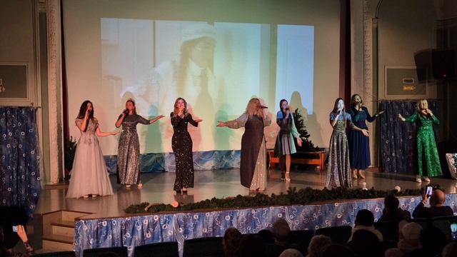 Киноконцерт "Зимний сон или Баба Мороз и Тайна Нового года".Творческая лаборатории"Родники" смотреть онлайн