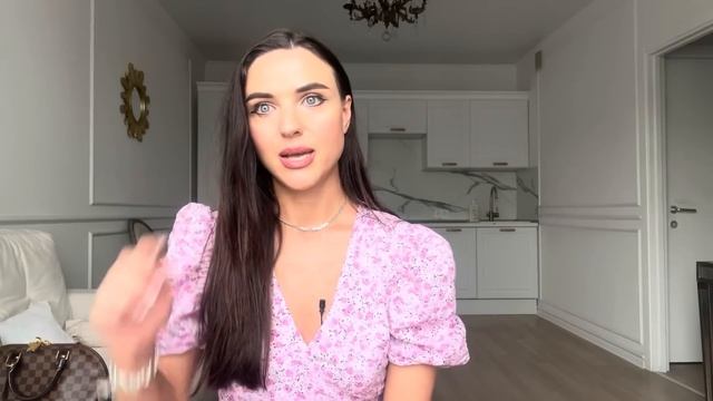 Теперь женщина первая, должна знакомиться с мужчиной, иначе останется одна.Нормально ли это? смотреть онлайн