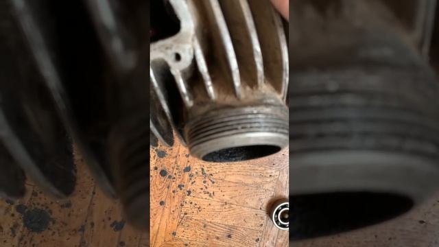 Запил цилиндра ИЖ. Выпускные окна. смотреть онлайн