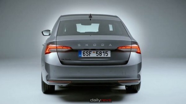 SKODA OCTAVIA 2025 | Comprehensive Review Of Innovative Features and Performance Insights !