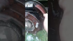 ГАЗ 53 пропали тормоза (меняем цилиндр )