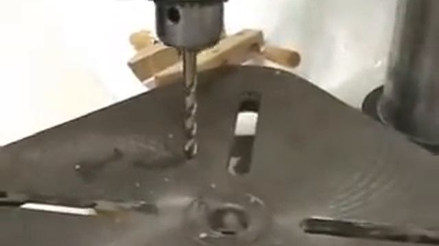 Parts Drill Press смотреть онлайн