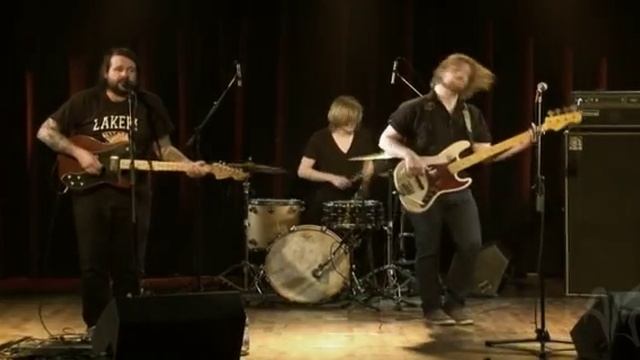 Maureen Saunderson смотреть онлайн