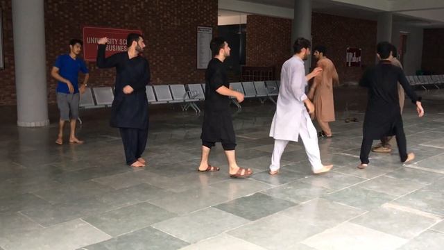 Afghans Students At Chandigarh University India... смотреть онлайн