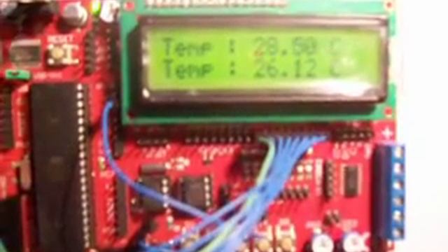DS18b20 digital thermometer AVR in C смотреть онлайн