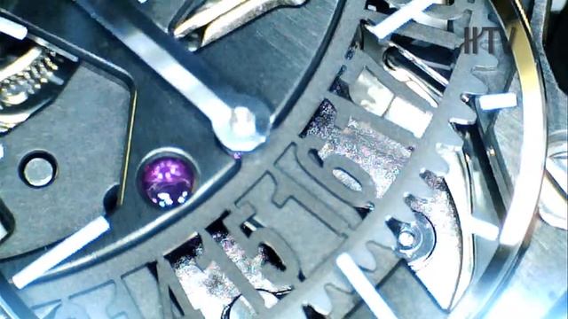 HUBLOT CLASSIC FUSION AERO CHRONOGRAPH TITANIUM by NYC Diamond District 800.500.GEMS смотреть онлайн