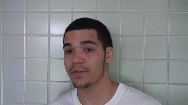Wichita State Commit Fred Van Vleet (Auburn HS) Interview - PG '12 смотреть онлайн