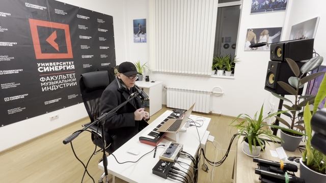 Игорь Самаркркин "Туда" смотреть онлайн