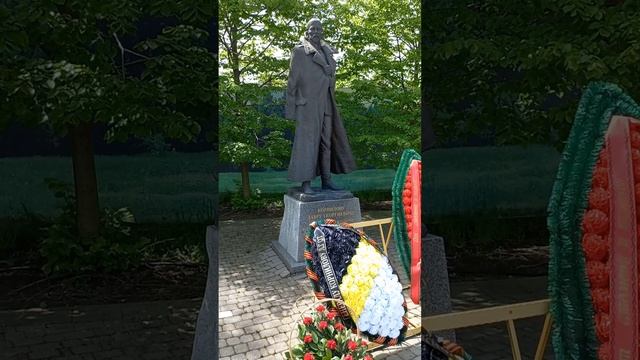 Мемориал генералу Лавру Корнилову в Краснодаре смотреть онлайн