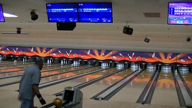 April 2014 Chip 4 Round 1 at AMF-Marietta Lanes смотреть онлайн