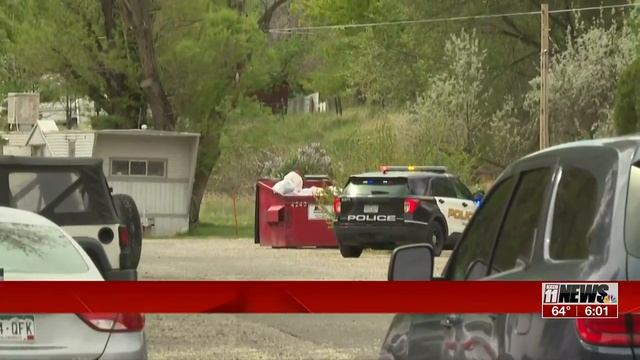 Man arrested after apparent SWAT standoff that put a school on shelter-in-place смотреть онлайн