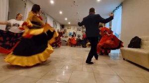 ПОСТАНОВКА ЦЫГАНСКОГО ТАНЦА  НА КОРПОРАТИВ ПОД ПЕСНЮ "ЗИМА" (Э. Хиль). ТАКОЙ ПОДАРОК СОТРУДНИКАМ