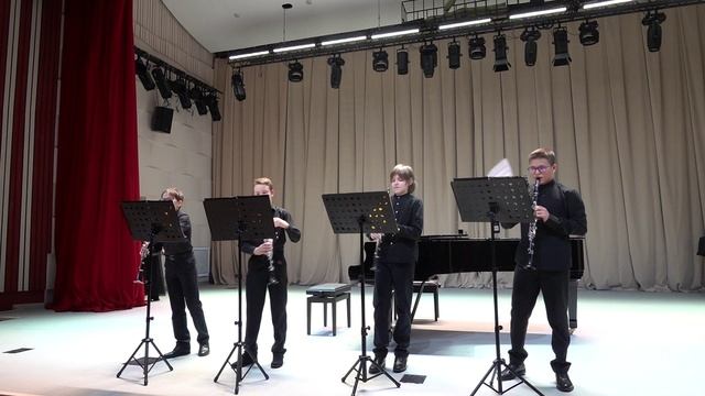 А.Темплтон "Бах идет по городу", квартет Исполняют: К.Новиков, В.Андреев, П Маленков, В.Либерти