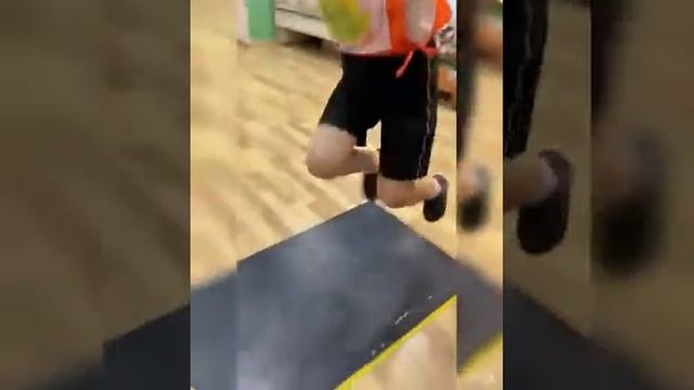 Участие на Республиканский онлайн спортакиаде Чуораанчык до5отторун ынырар смотреть онлайн