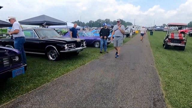 Mopar Nat's - Hebron, OH Car Show 2023 смотреть онлайн