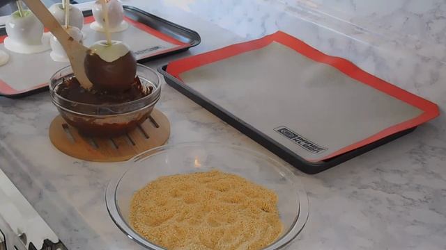 DIY Gourmet Candy Apples: S'more, Pretty Poison, and Decadent Caramel смотреть онлайн