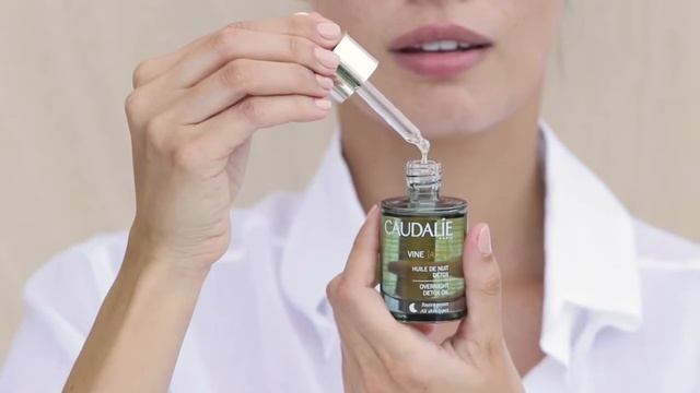 VineActiv Huile de nuit detox Overnight detox oil смотреть онлайн