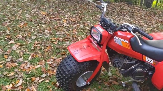 Honda ATC 125M walk around and start up смотреть онлайн