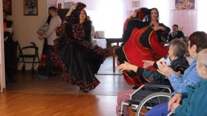 Цыганский танец "Шатрица". Коллектив цыганского танца. Праздник. Интернат для пожилых людей.