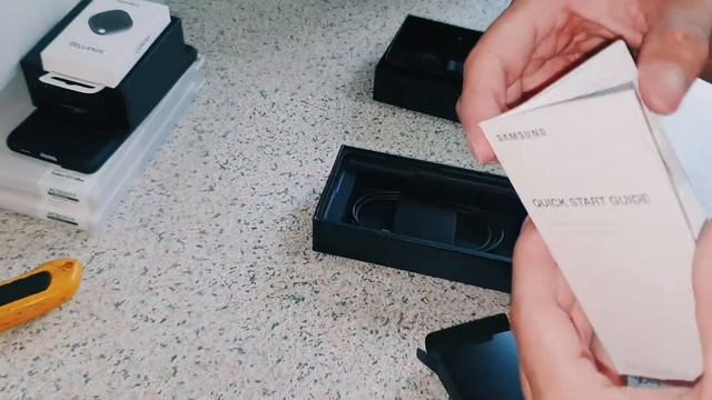 UNBOXING: Samsung - S21 ULTRA / GALAXY BUDS PRO / SMART TAG #GalaxyS21 смотреть онлайн