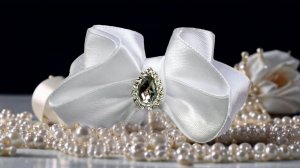 🎀✨ Как сделать потрясающие бантики из лент за 5 минут! Бант для елочной игрушки